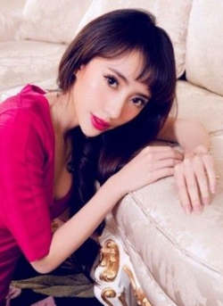 诺澜生活照